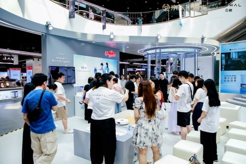 京东自营携手云鲸，全渠道战略合作引领智能家居服务新篇章